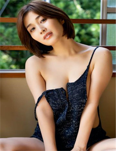 爱情向左婚姻向右